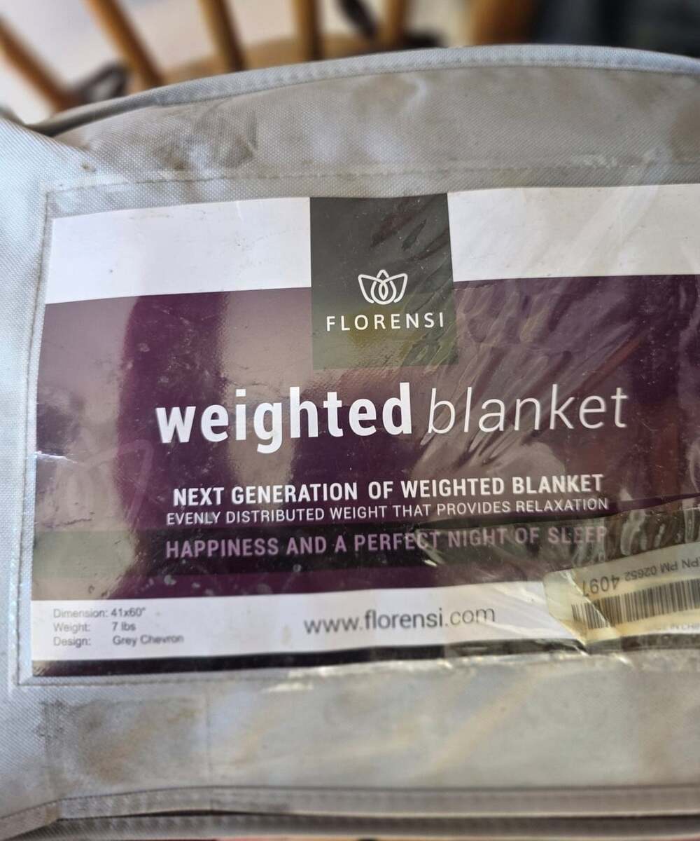 Florensi Weighted Blanket Size 41x60 Grey Chevron